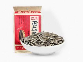 Семечки арт. 872967 Подсолнечника соленые 200 г в красном пак. Семечки арт. 872967 Подсолнечника соленые 200 г в красном пак.